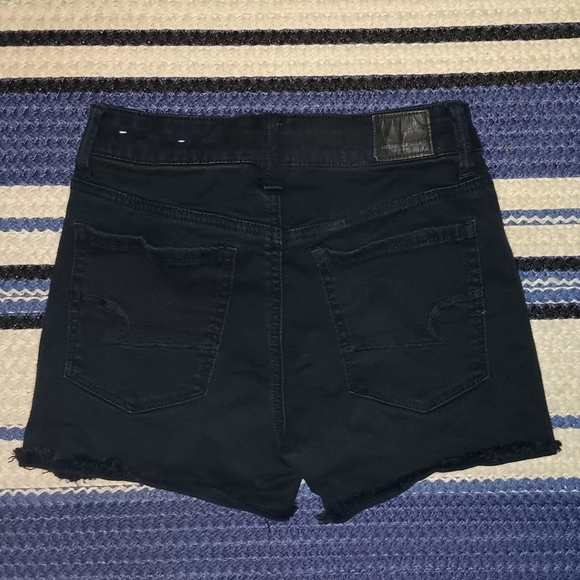 AMERICAN EAGLE NEXT LEVEL STRETCH X SHORTS. HIGH WAIST. WOMENS SIZE 2. - Picture 2 of 3